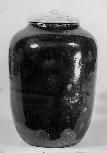 Tea jar
