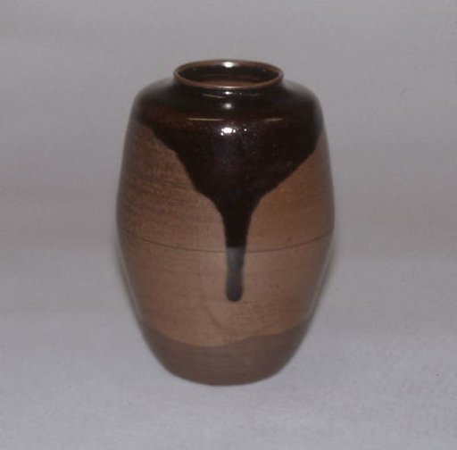 Tea jar