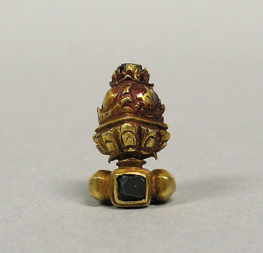 Ear Ornament, Pendant with Stone