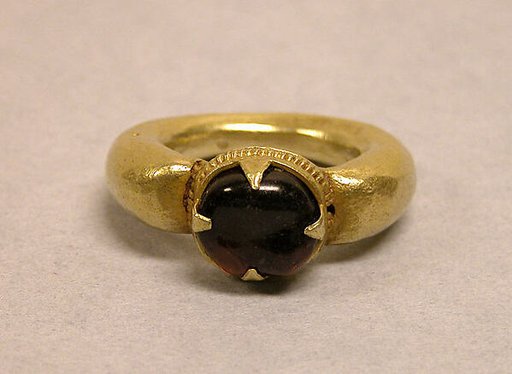 Large Ring with Garnet