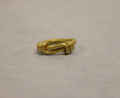 Pair of Earrings, Rope Twist