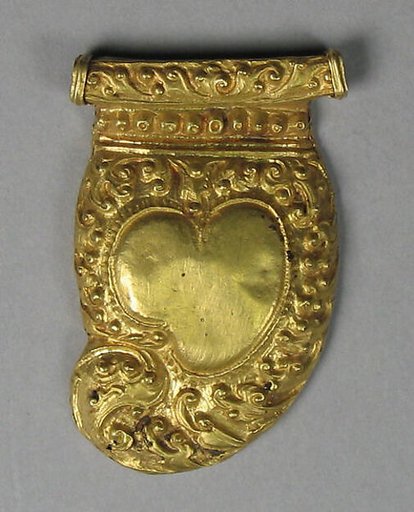 Tiger Claw Pendant