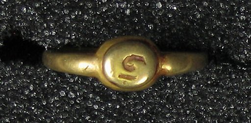 Ring with Notched Circle