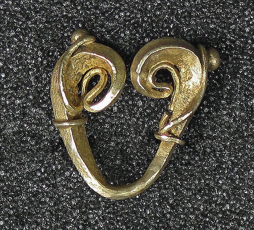 Double Scroll Fertility Earring