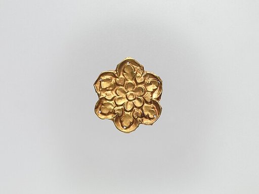 Flower-Shaped Clothing Plaque