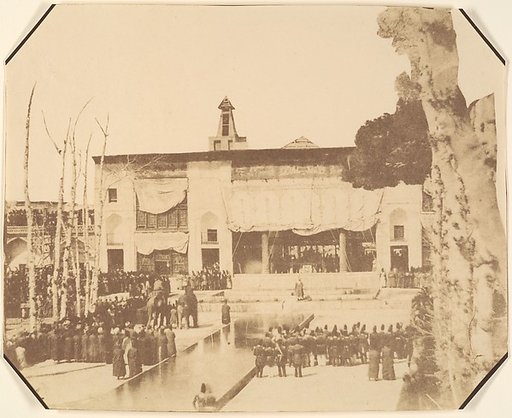 [Golestan, Le Salon et Fete de l'equinode, Teheran, Iran (le Pavillion du Trone)]