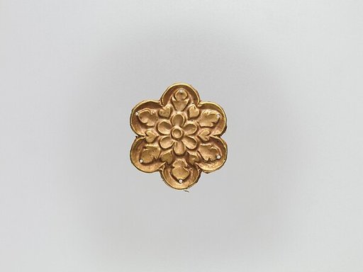 Flower-Shaped Clothing Plaque