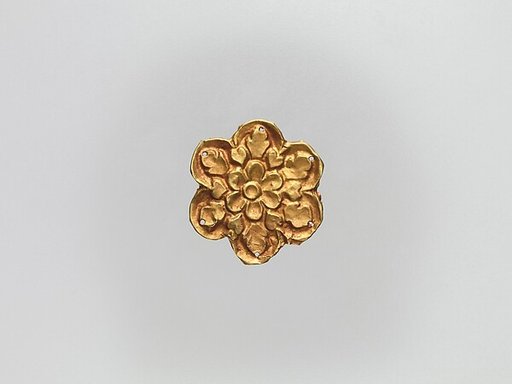 Flower-Shaped Clothing Plaque
