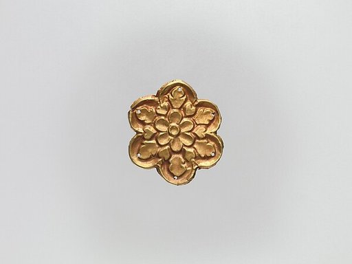 Flower-Shaped Clothing Plaque