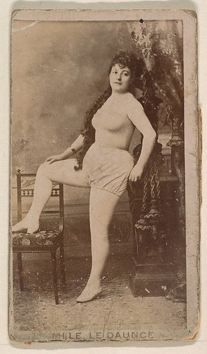Mlle. Le Daunce, from the Actresses series (N245) issued by Kinney Brothers to promote Sweet Caporal Cigarettes