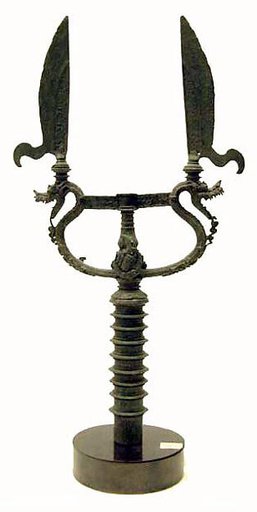 Halberd Head with Two Nagas Supporting Blades
