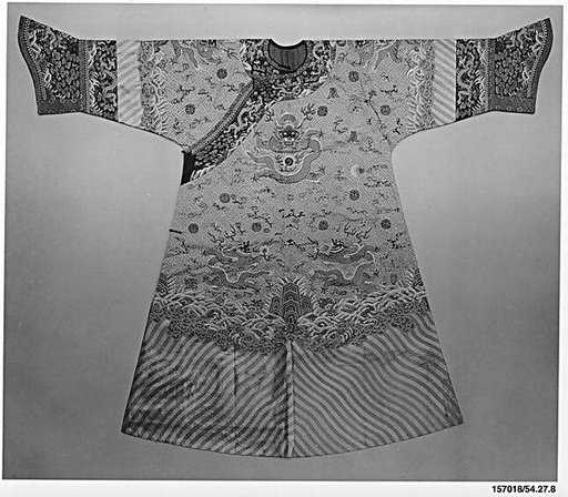 Empress's Twelve-Symbol Robe