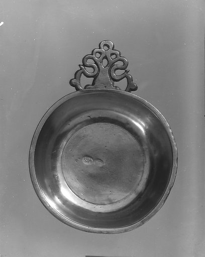 Porringer