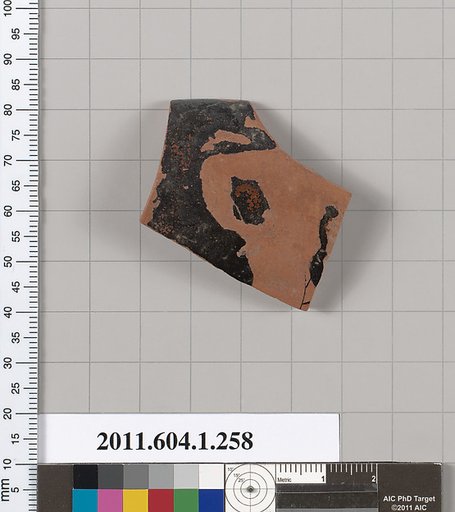 Terracotta rim fragment of a kylix (drinking cup)