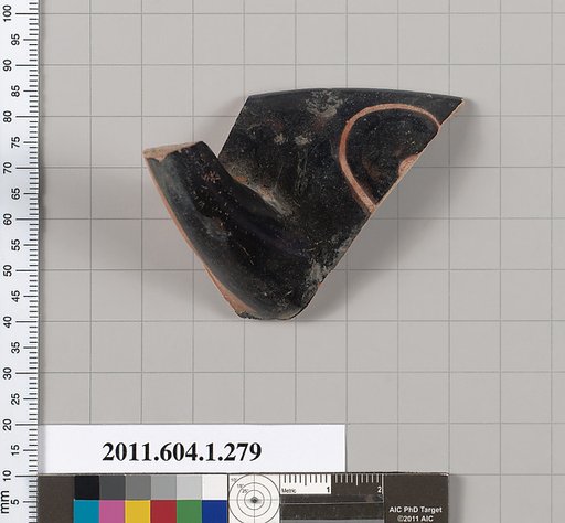 Terracotta rim fragment of a kylix (drinking cup)