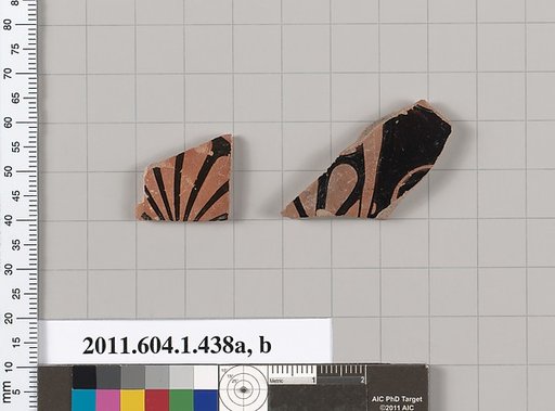 Terracotta fragments of a kylikes (drinking cups)