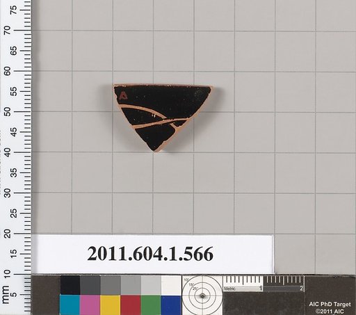 Terracotta rim fragment of a kylix (drinking cup)