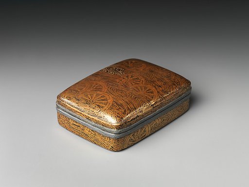 Incense Box (Kōgō) with Cartwheels Submerged in Water