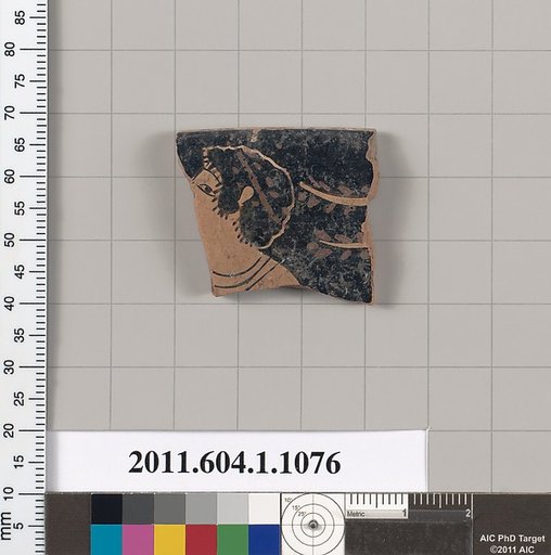 Terracotta rim fragment of a kylix (drinking cup)