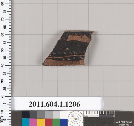 Terracotta rim fragment of a kylix (drinking cup)