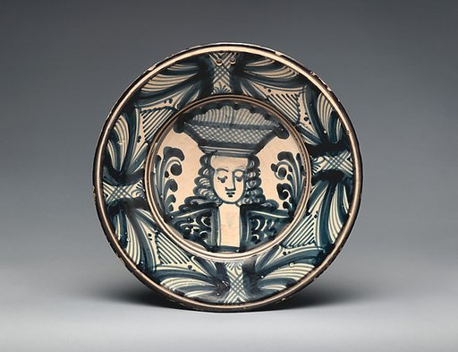 Charger with portrait