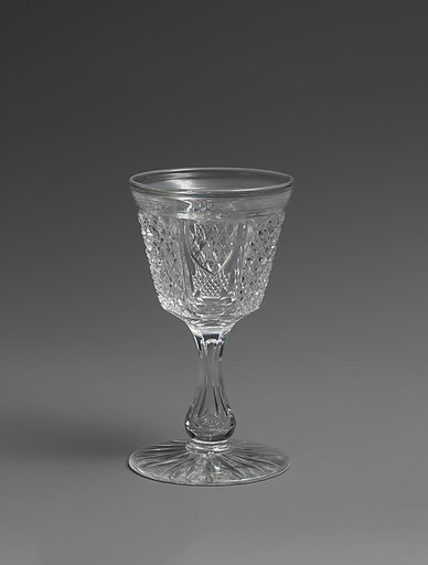 Medium drinking vessel
