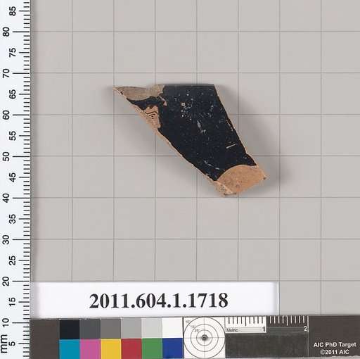 Terracotta rim fragment of a kylix (drinking cup)