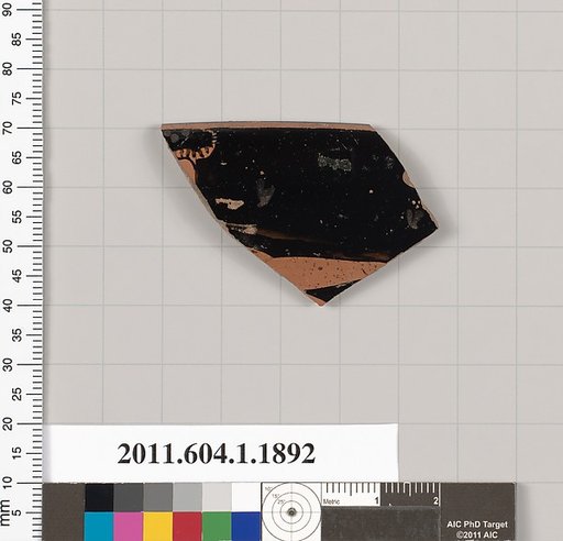 Terracotta rim fragment of a kylix (drinking cup)