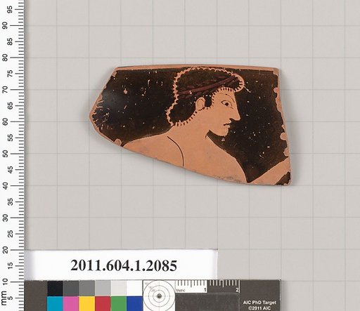 Terracotta rim fragment of a kylix (drinking cup)