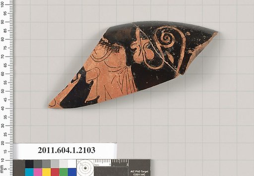 Terracotta rim fragment of a kylix (drinking cup)