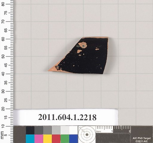 Terracotta rim fragment of a kylix (drinking cup)
