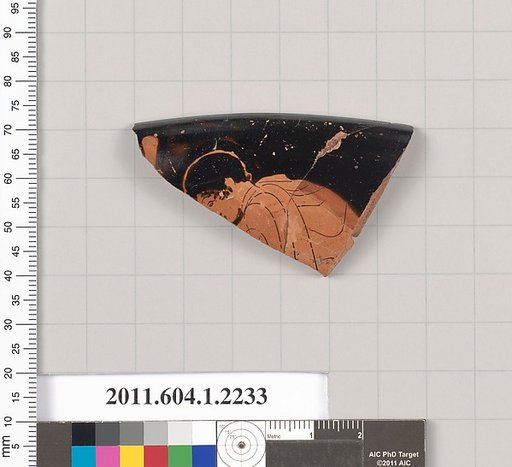 Terracotta rim fragment of a kylix (drinking cup)