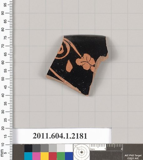 Terracotta rim fragment of a kylix (drinking cup)