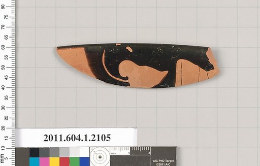 Terracotta rim fragment of a kylix (drinking cup)