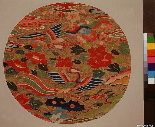 Circular textile with two phoenixes