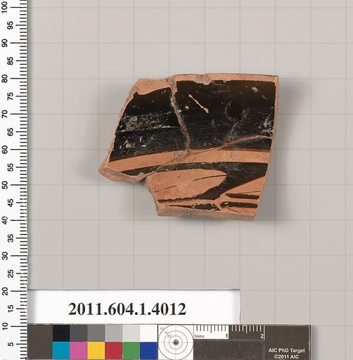 Terracotta rim fragment of a kylix (drinking cup)