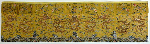 Table valance with dragons and phoenix