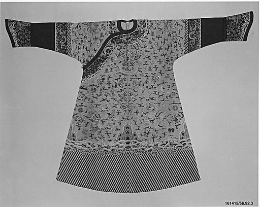 Empress's Twelve-Symbol Robe