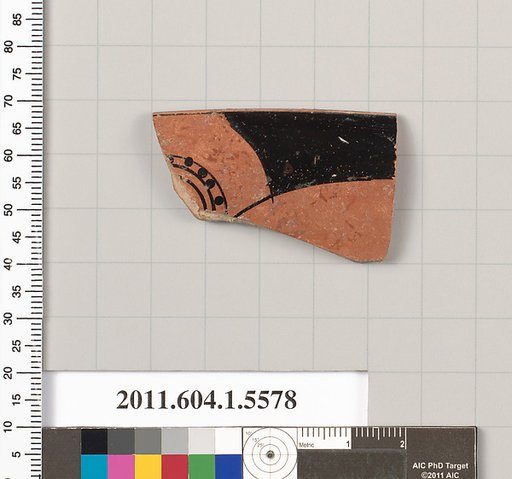Terracotta rim fragment of a kylix (drinking cup)