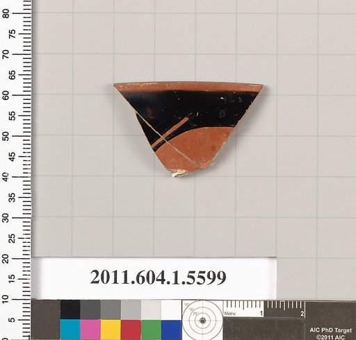 Terracotta rim fragment of a kylix (drinking cup)