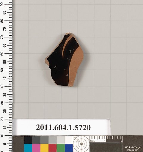 Terracotta fragment of a kylix: eye-cup  (drinking cup)