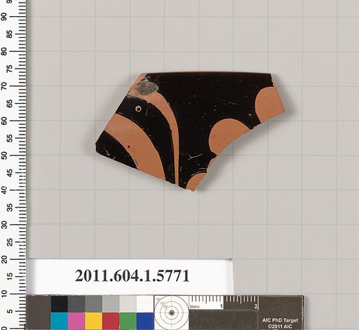 Terracotta rim fragment of a kylix: eye-cup (drinking cup)