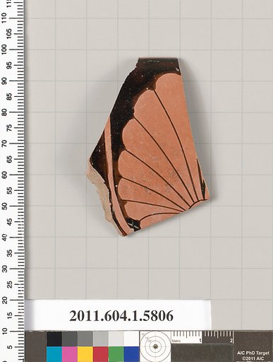 Terracotta rim fragment of a kylix: eye-cup (drinking cup)