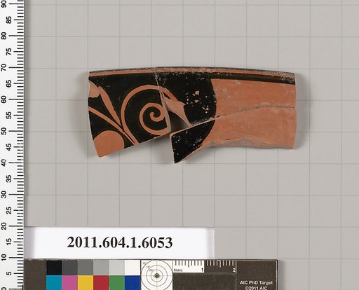 Terracotta rim fragment of a kylix (drinking cup)