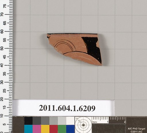 Terracotta rim fragment of a kylix (drinking cup)