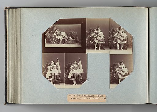 Mlle Rousseau dans la Muette de Portici [?]