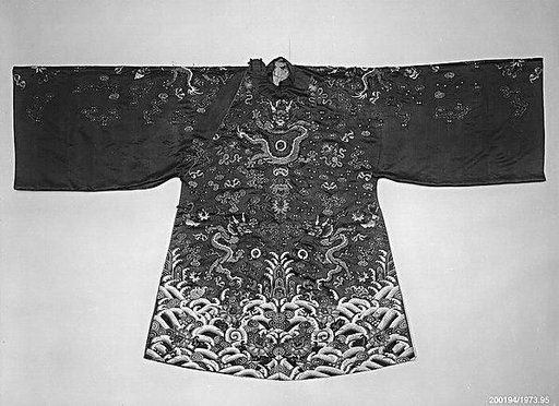 Five-Clawed Dragon Robe