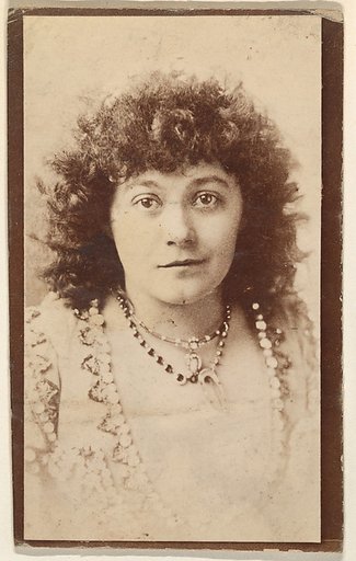 Portrait of actress wearing multiple necklaces, from the Actresses series (N668)