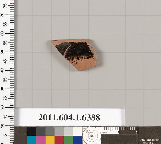 Terracotta rim fragment of a kylix (drinking cup)