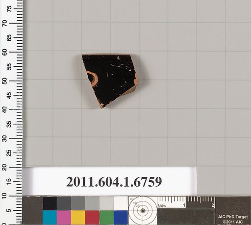Terracotta rim fragment of a kylix (drinking cup)